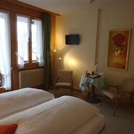 Huldi Hotel 3*