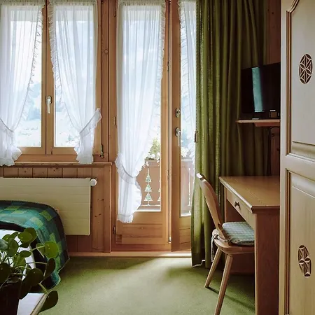 Huldi Hotel 3*